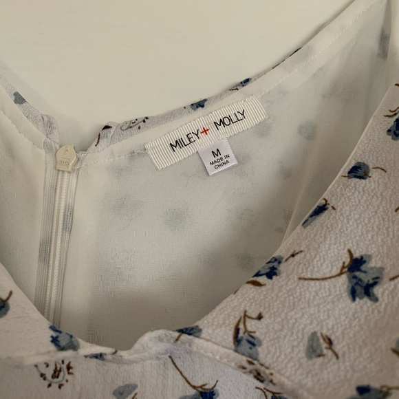 Off shoulder Romper, Blue White Floral,  M - Picture 5 of 9